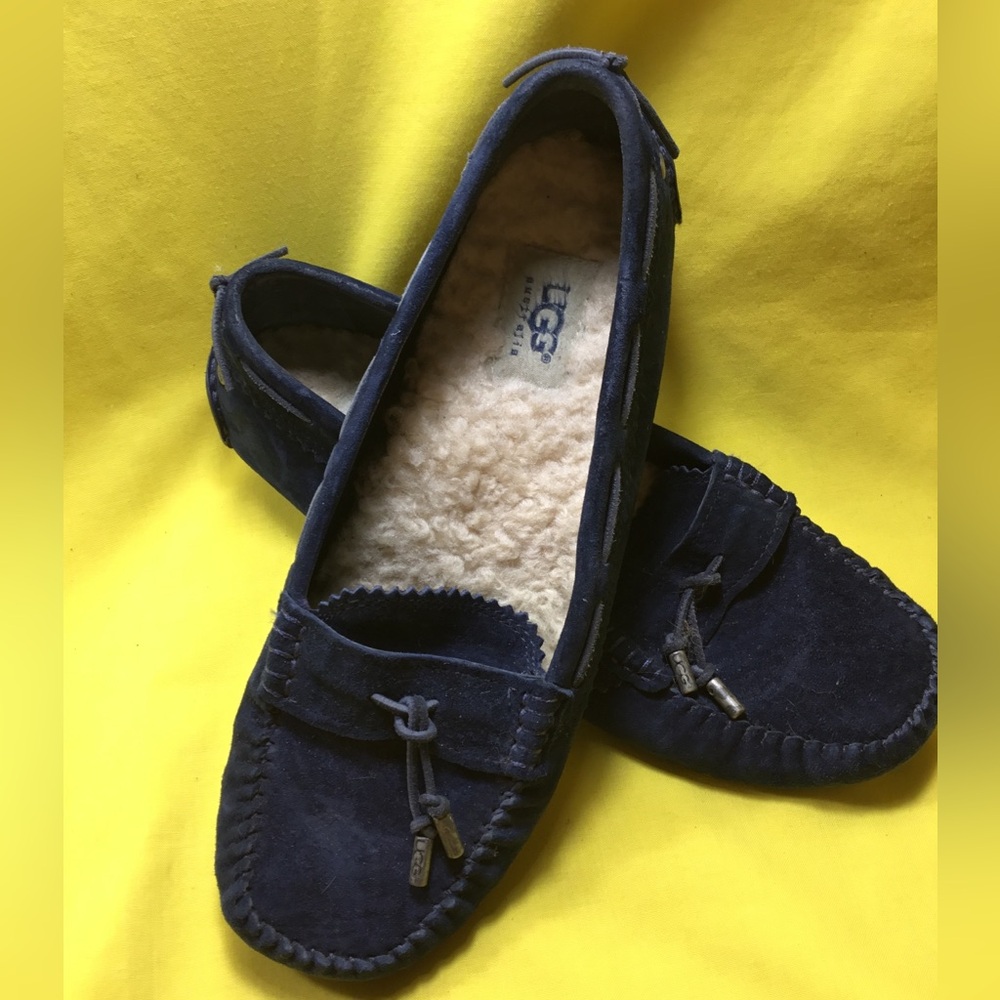 UGG Blue Suede Moccasins SZ 8 NWT